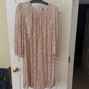Elegant Gold Sequin Long Sleeve Dress